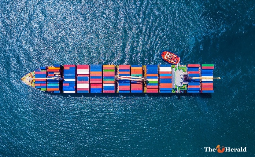 attaques des Houthis contre les cargos en mer Rouge