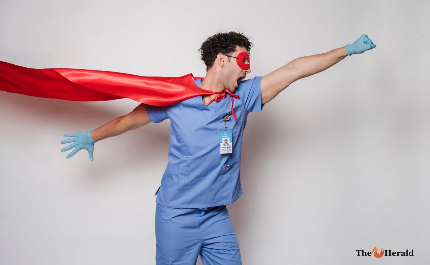 يغادر ثلث خريجي الطب إلى الخارج كل عام