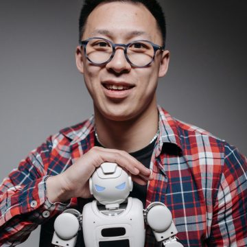 China’s historic legal ban: companies cannot fire workers for AI replacement